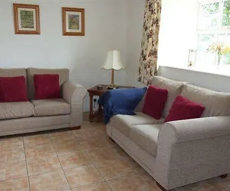 农场庄园教堂酒店 丹比